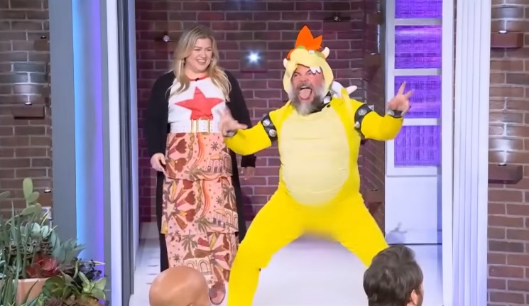 WATCH: Jack Black Dresses as Bowser in Appearance for The Kelly Clarkson Show