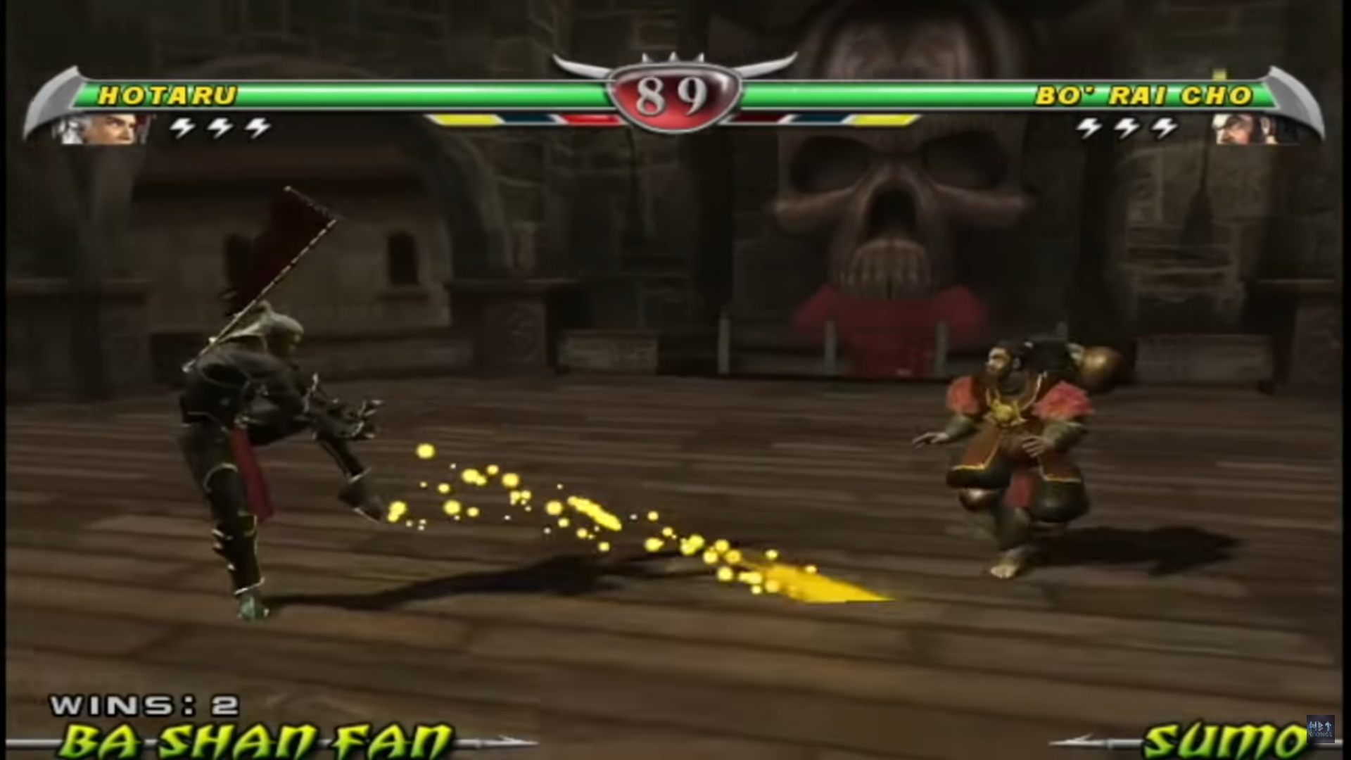 A screenshot of Hotaru gameplay in Mortal Kombat. 