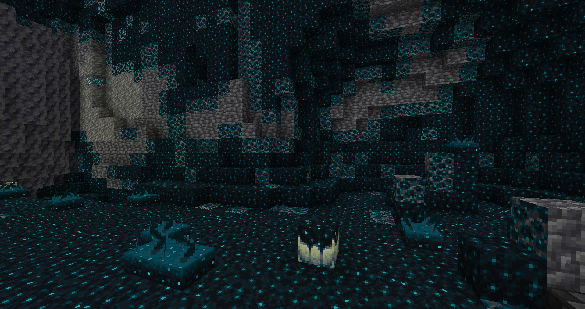 A screenshot of a skulk catalyst in the Deep Dark Biome in Minecraft