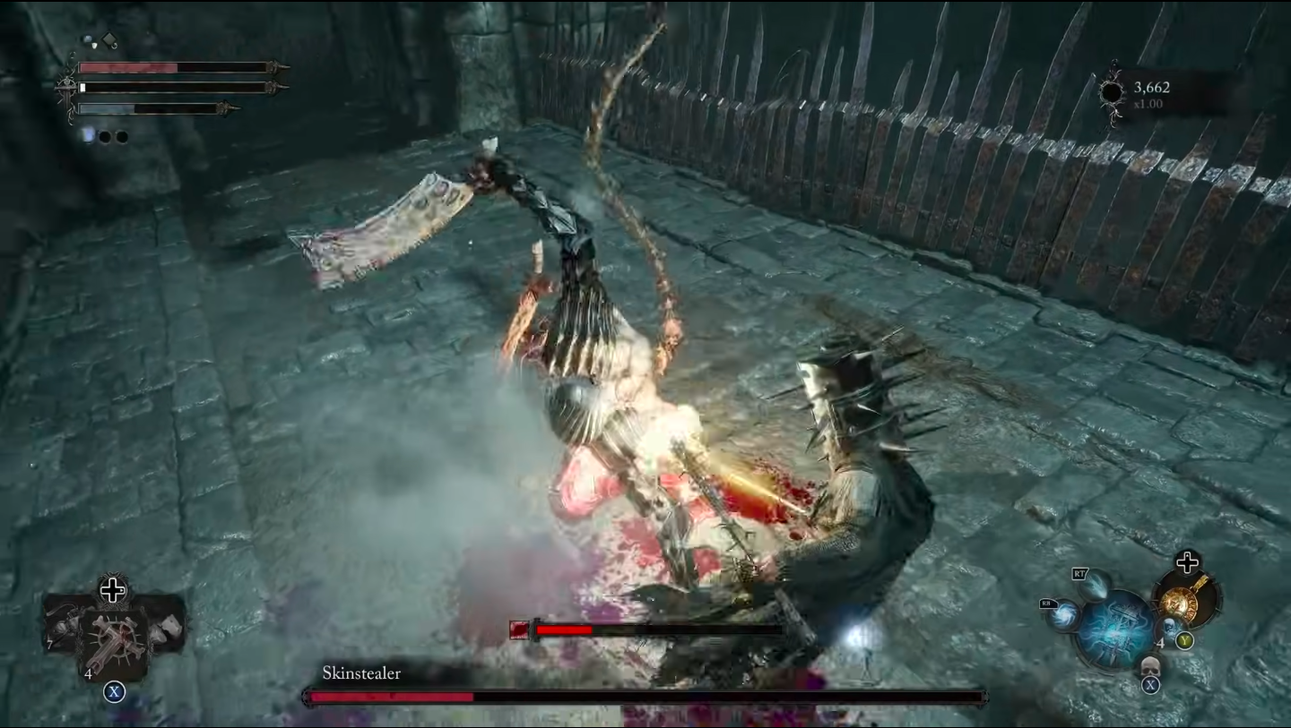 The player fighting the Skinstealer boss.