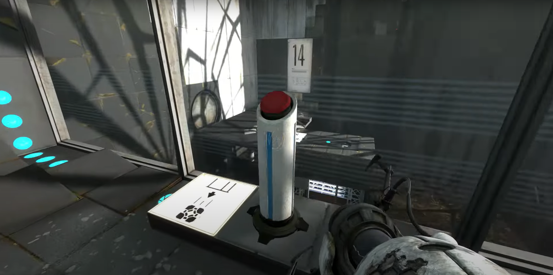 A screenshot of Chamber 14's red button in Portal: Revolution. 